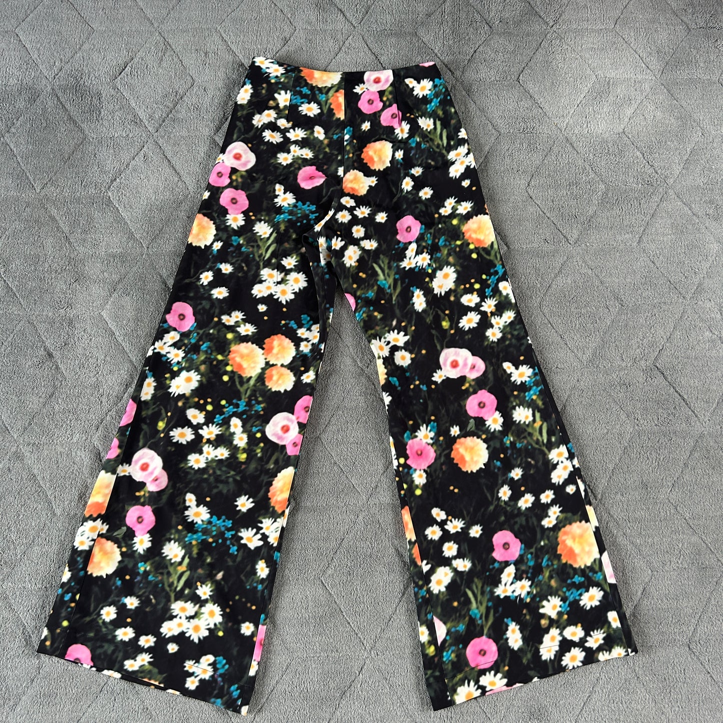 Stine Goya black floral palazzo trousers 10