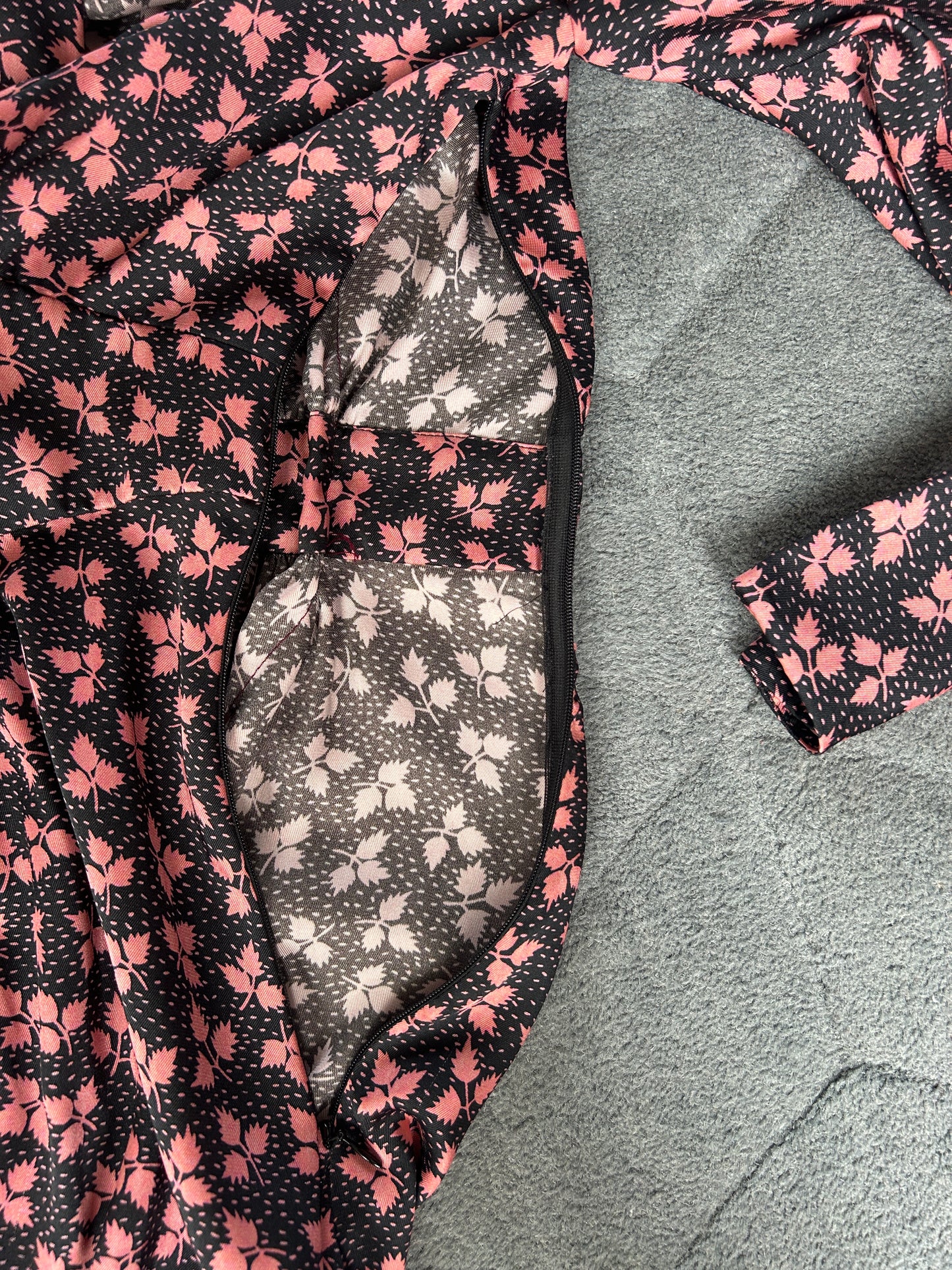 Sandro midi dress black with pink floral V neck long sleeve size 8