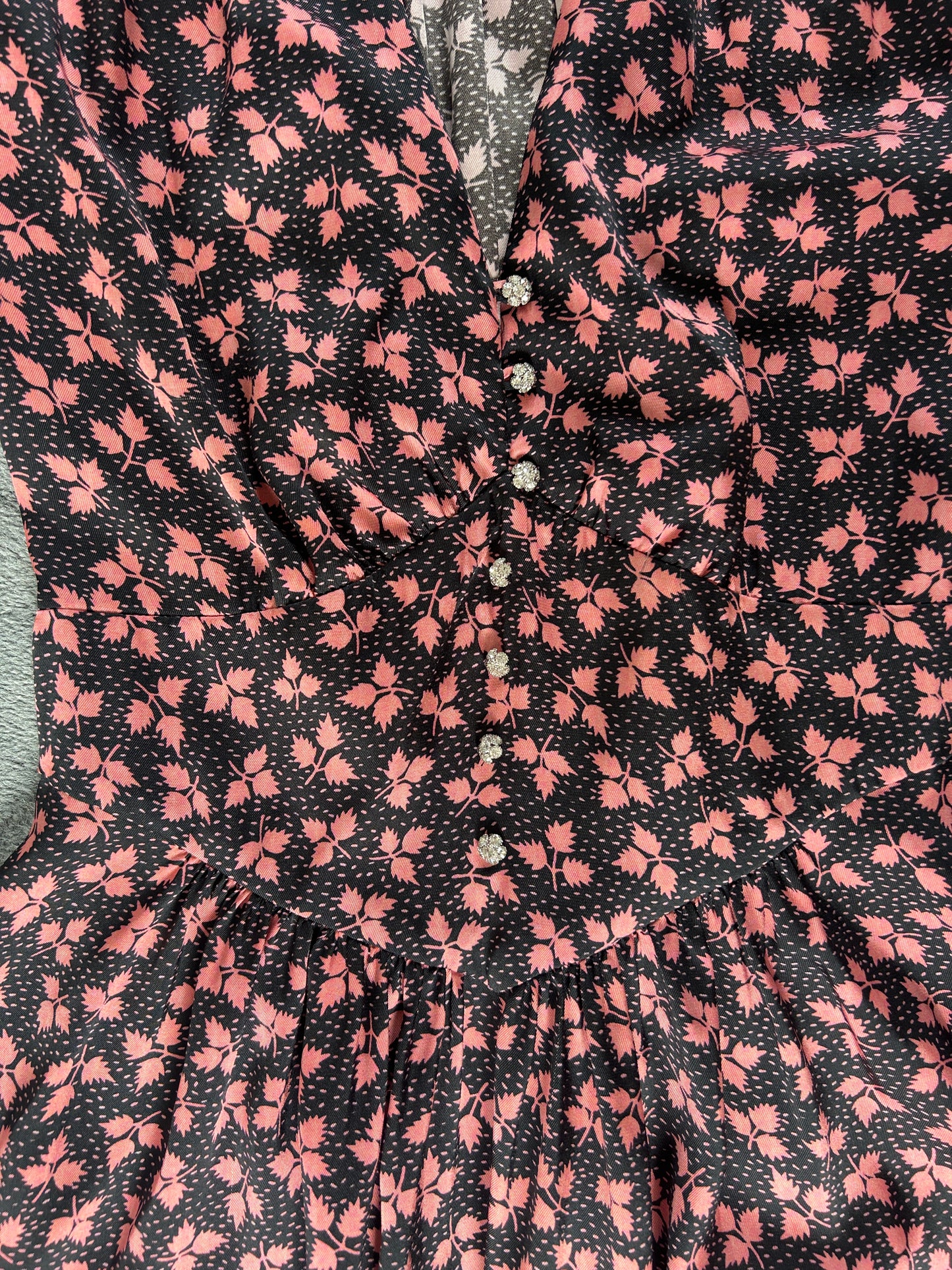 Sandro midi dress black with pink floral V neck long sleeve size 8