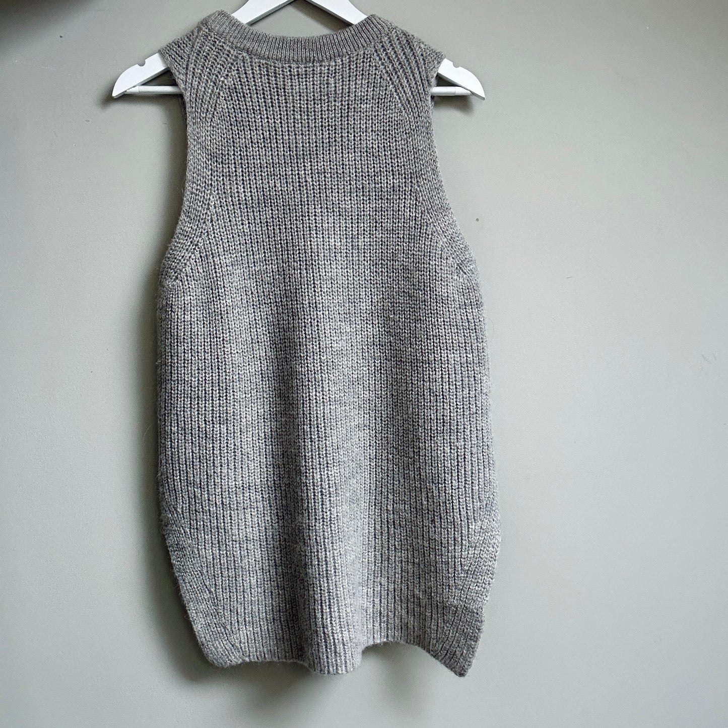 Toast grey wool vest M - 12/14