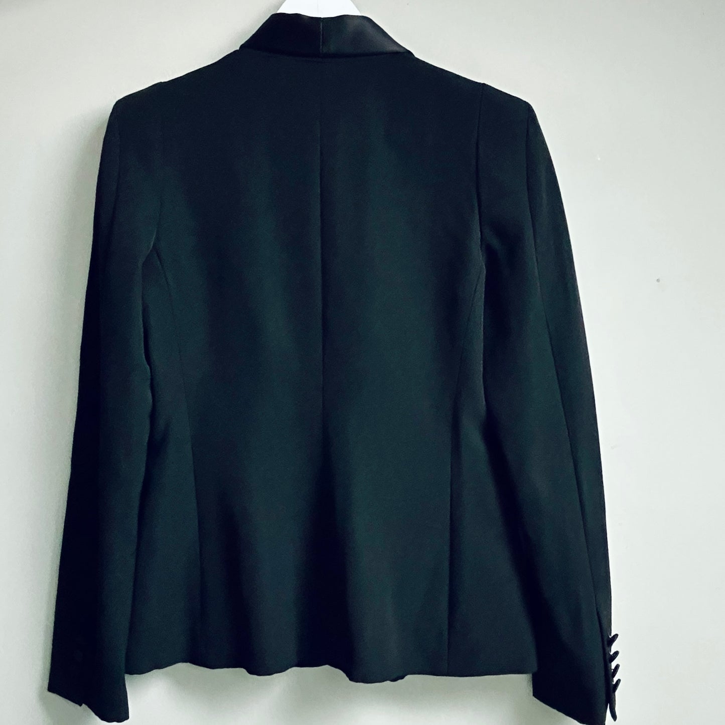 Bally black blazer satin lapel size 10