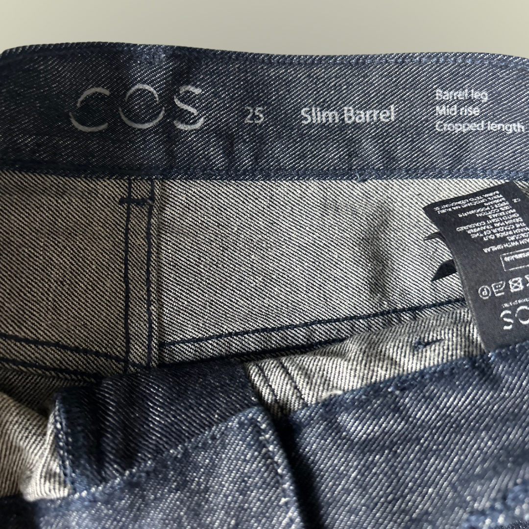 COS barrel cropped jeans size 25 W28 L27