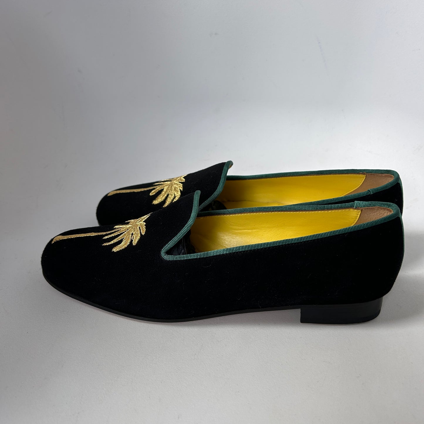 Penelop Chilvers velvet loafers UK4.5