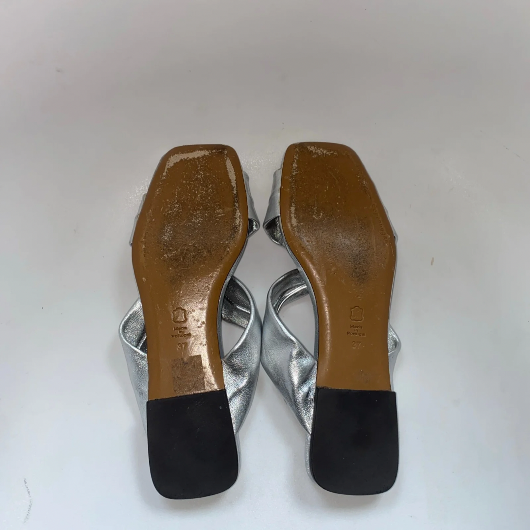 Anonymous Copenhagen Kairi silver metallic leather sandals UK4