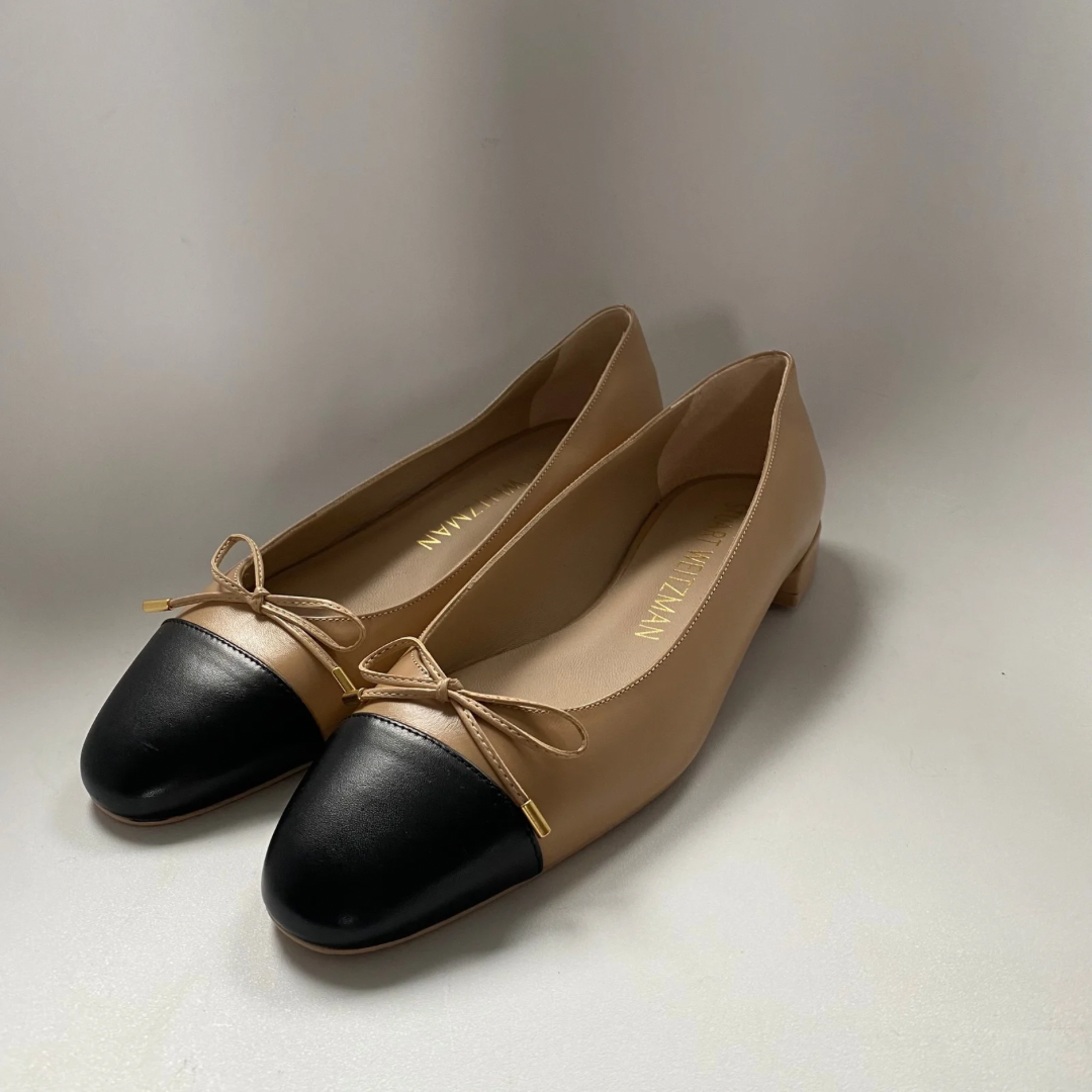 Stuart Weitzman beige and black leather ballerina almond toe UK6.5