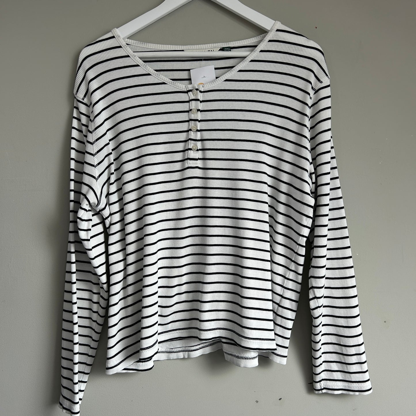 Baukjen breton long sleeve tee size up to 16