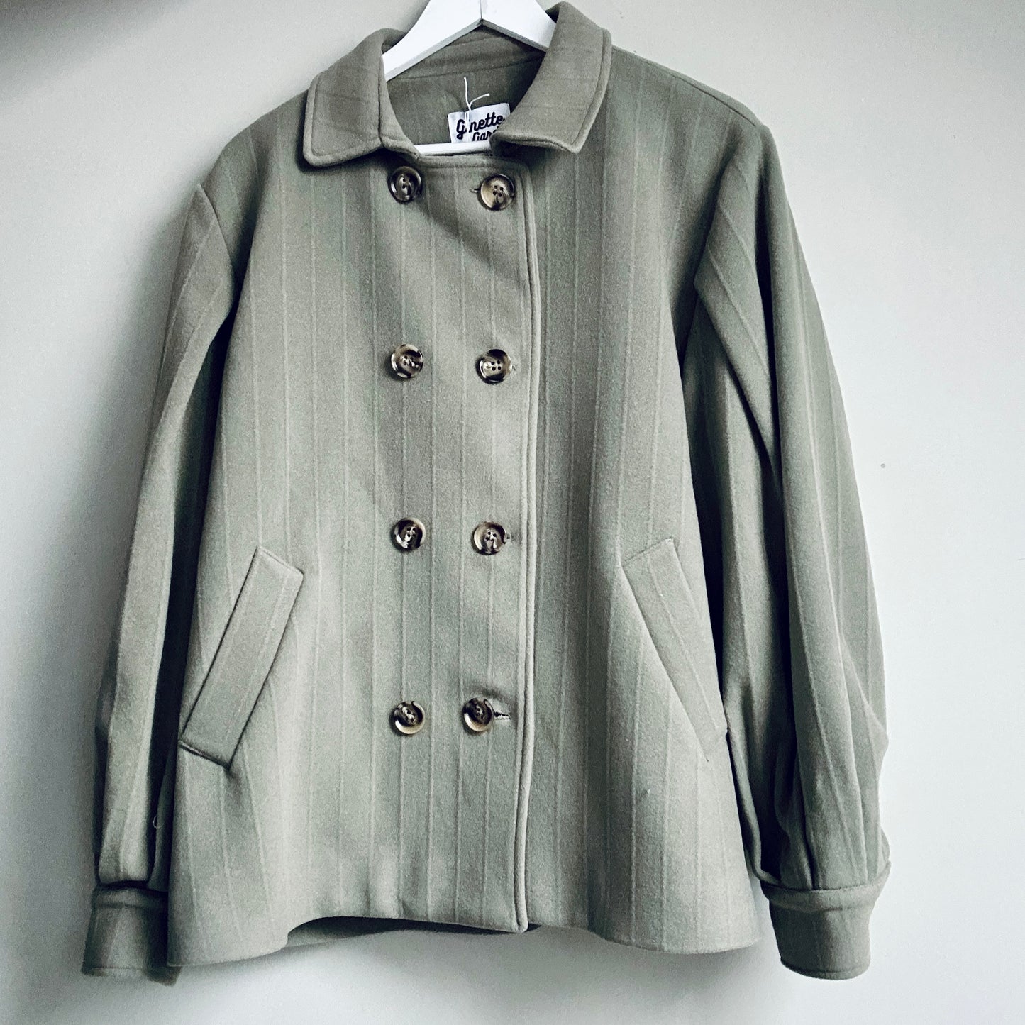 Ginette Garde sage short coat wool blend size L - 12/16