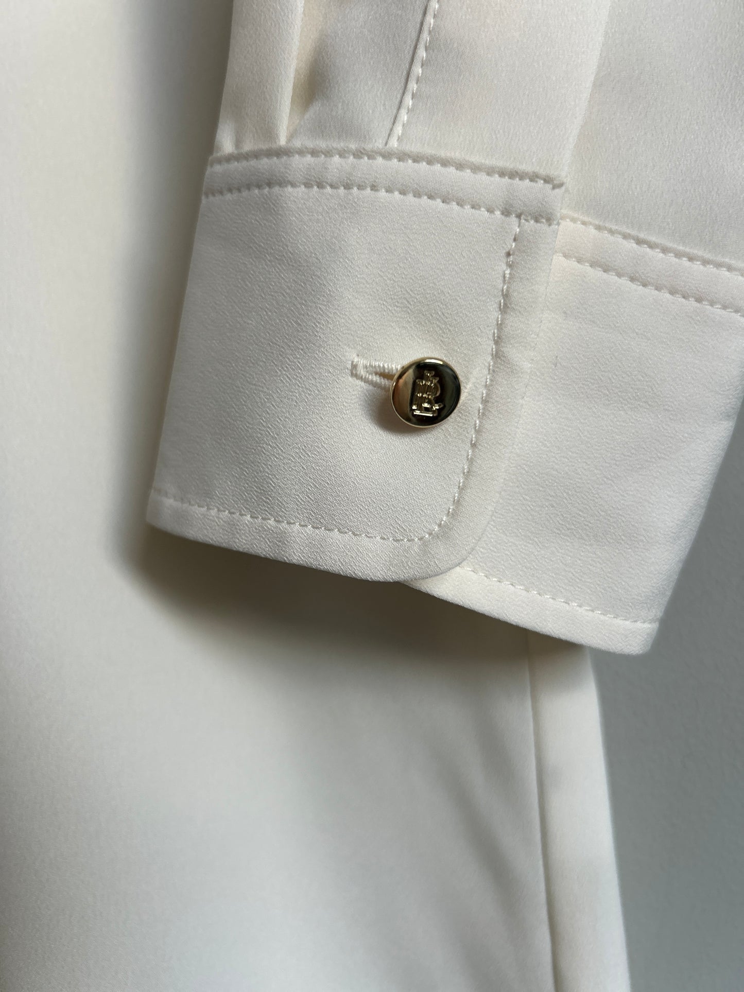 Lauren Ralph Lauren ivory crepe shirt M - 10