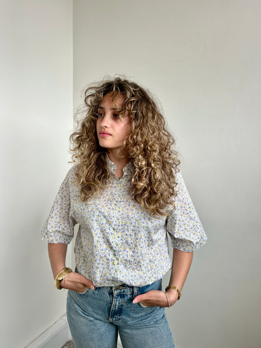 Cacharel vintage floral shirt short sleeve up to size 12