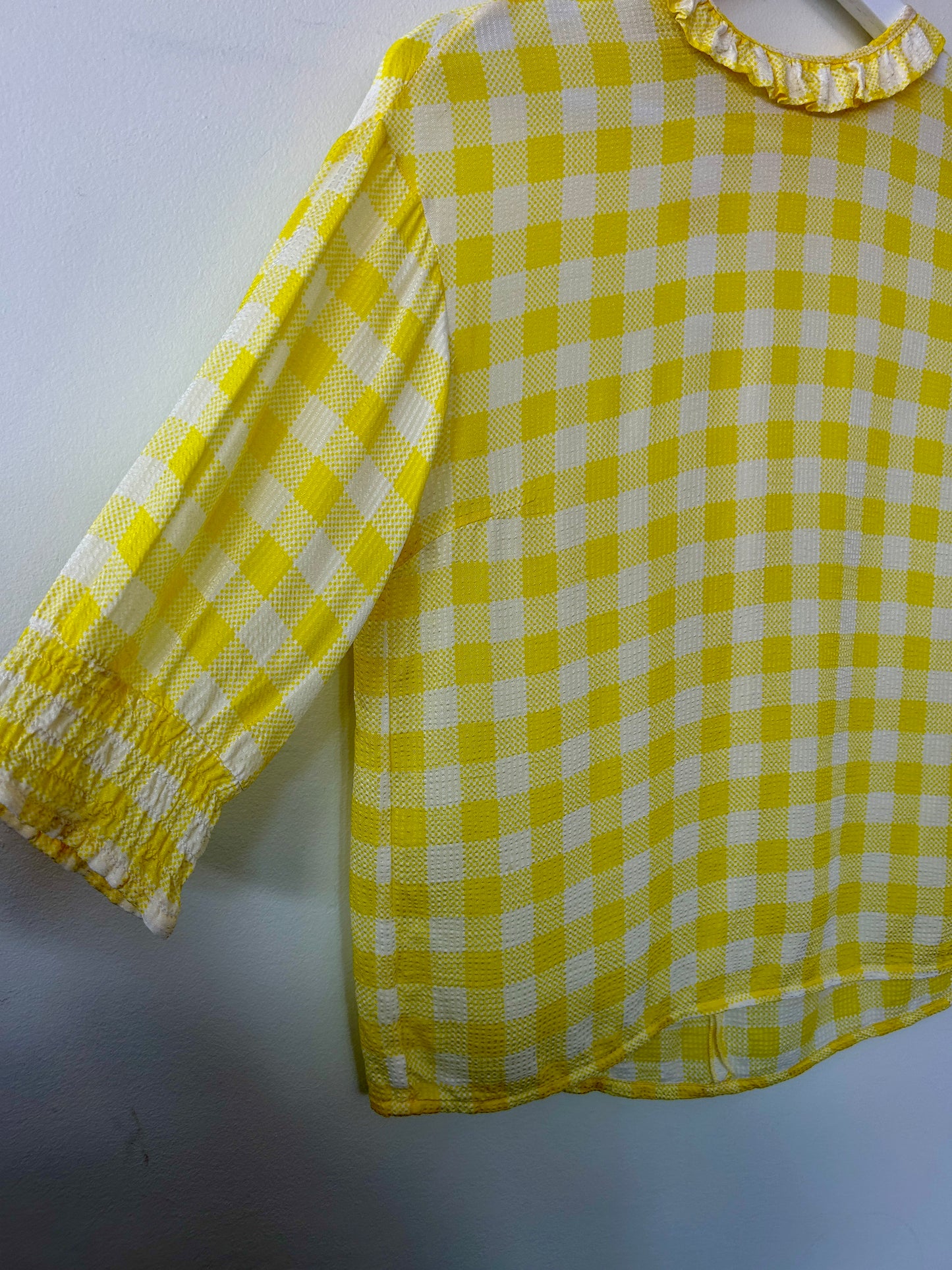 Baum und Pfergarten yellow gingham blouse size 6/8