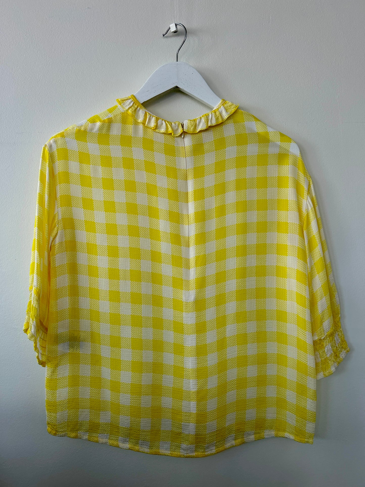Baum und Pfergarten yellow gingham blouse size 6/8