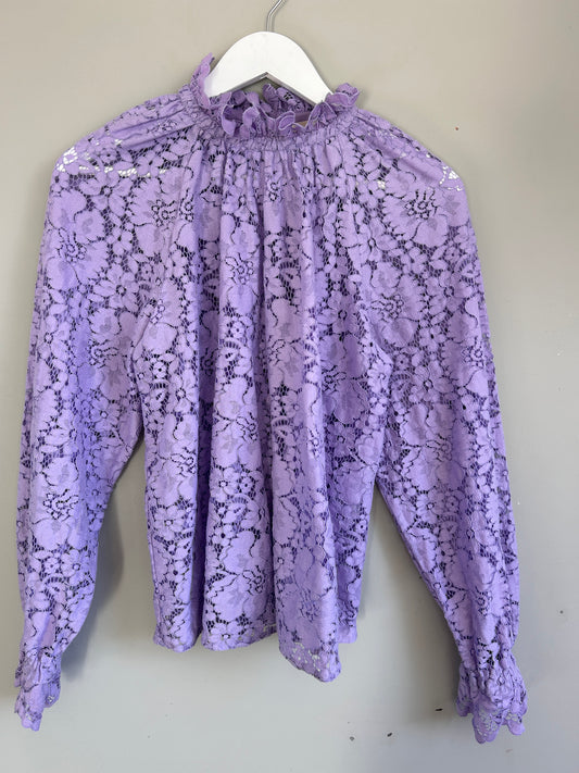 Sezane lilac lace long sleeve blouse size 8-10